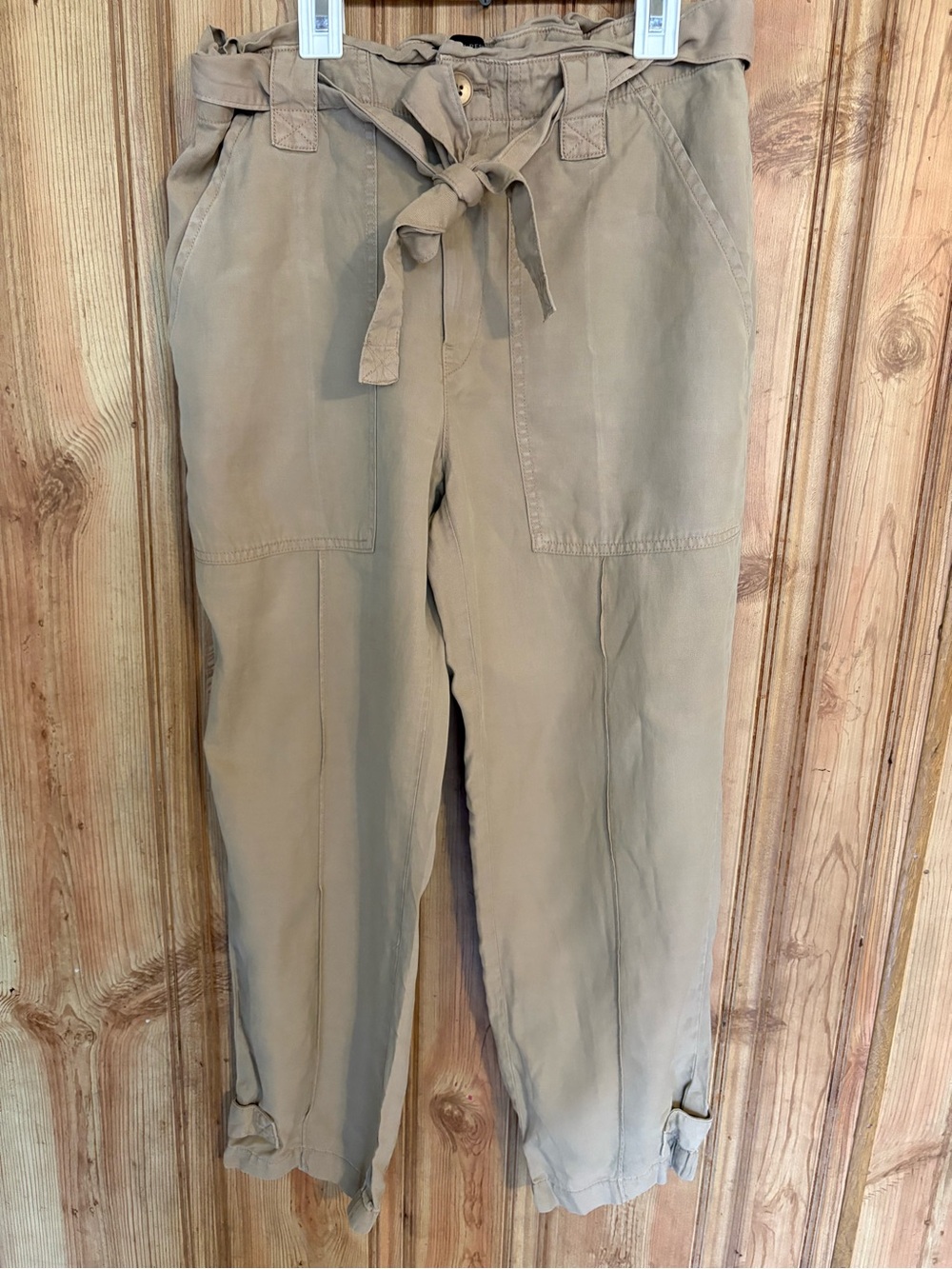 Banana Republic women’s joggers tansize 8